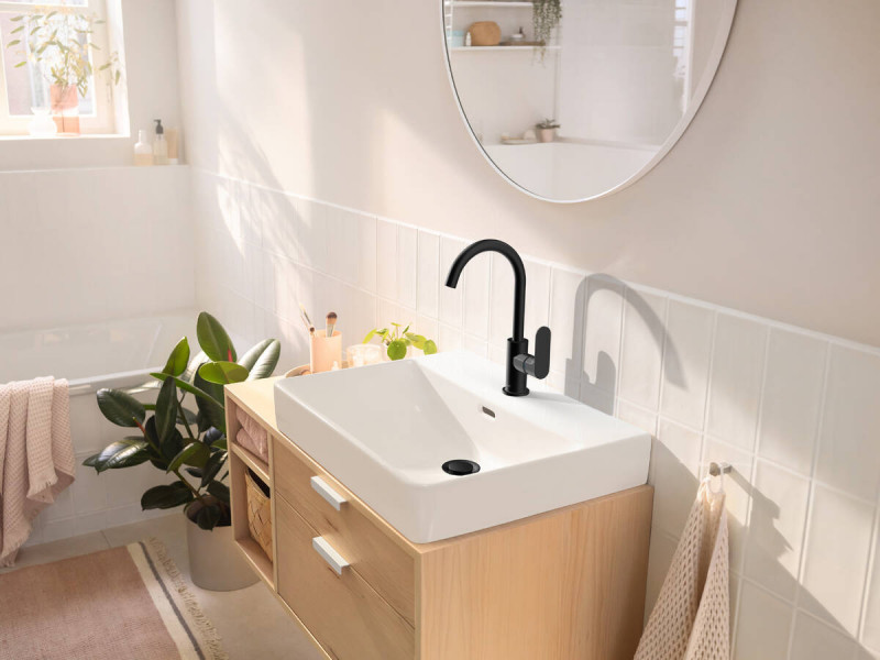 Hansgrohe FinishPlus Rebris S bateria umywalkowa 210 z obrotową wylewką czarny matowy 72536670